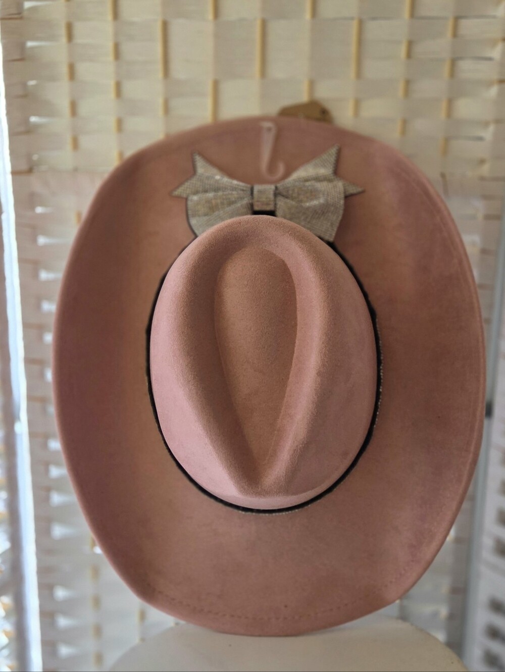 TWIG & ARROW Dusty Rose RHINESTONE Bow Cowboy Hat - Picture 6 of 7
